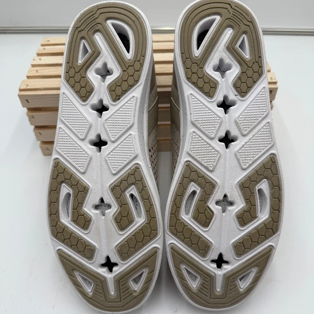 Magellan Tidewater II Mens 8D Tan Mesh Boat‎ Shoes Bungee Lace Outdoor Comfort